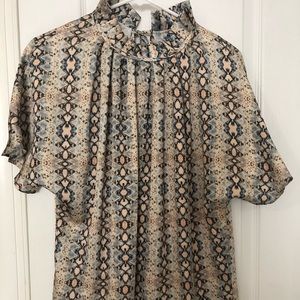 Caroline Hill boutique top.